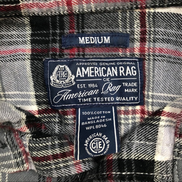 American Rag Plaid Gray Black Red Long Sleeve Button Shirt Men's Medium - Picture 3 of 11